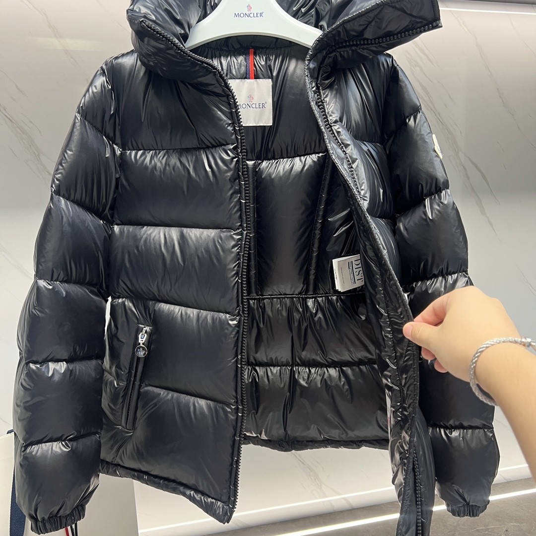 [MONCLER-몽클레어] 몽클레어 여성 도루 숏 패딩