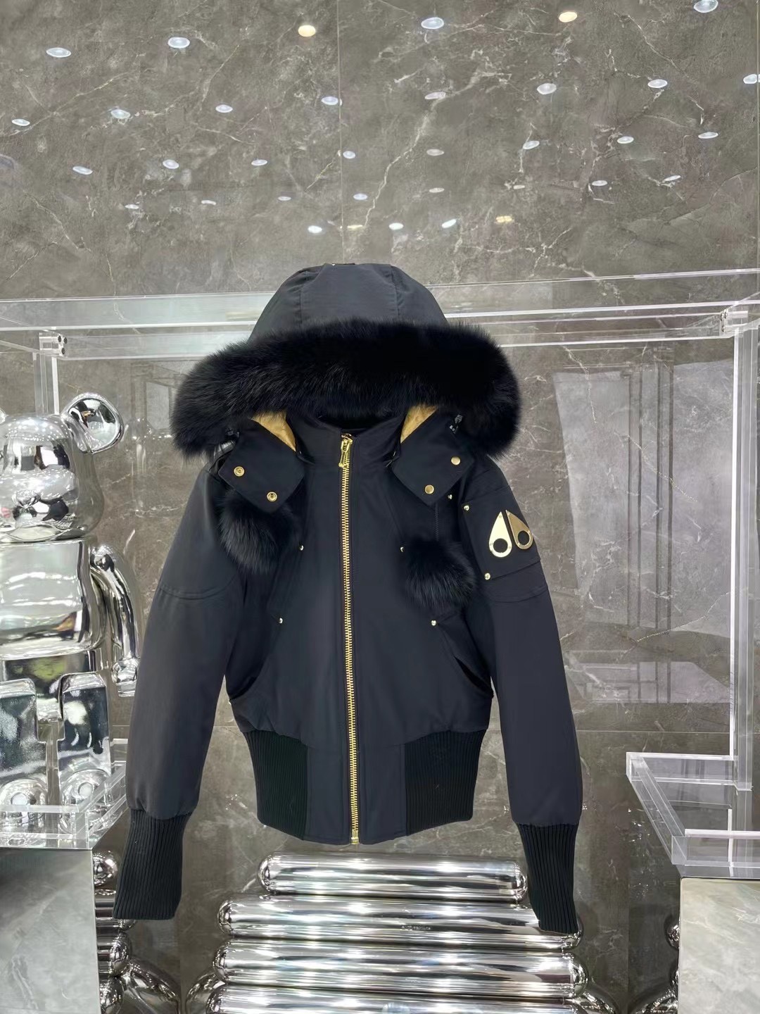 [Moose knuckles -무스너클 ]  무스너클 여성 봄버 패딩 자켓