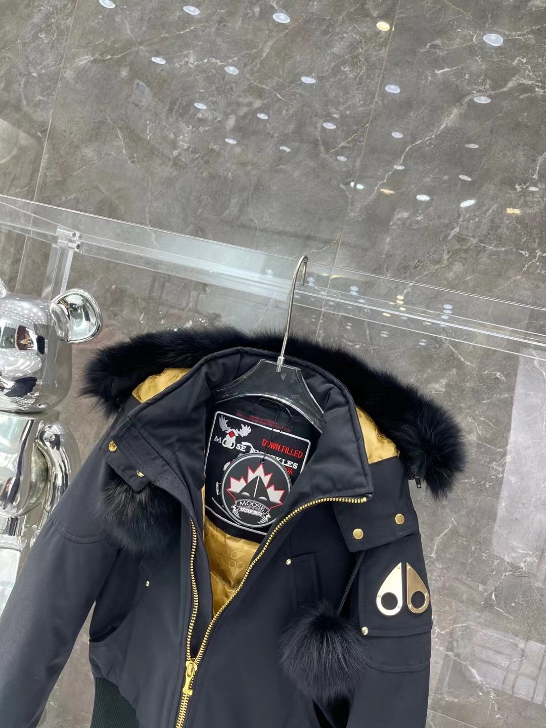 [Moose knuckles -무스너클 ]  무스너클 여성 봄버 패딩 자켓