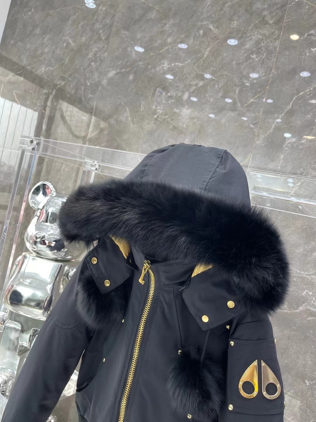 [Moose knuckles -무스너클 ]  무스너클 여성 봄버 패딩 자켓