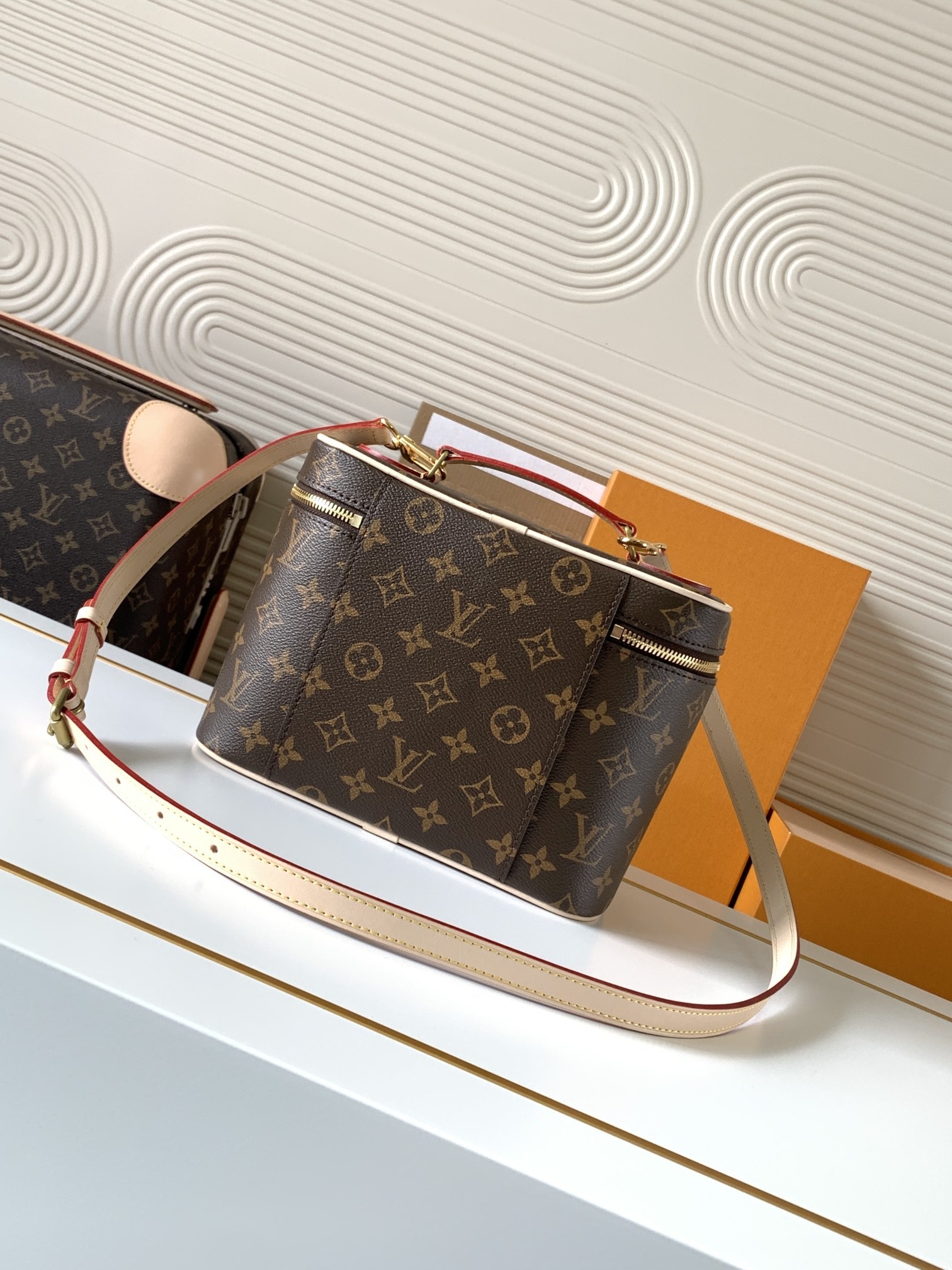 [LOUIS VUITTON-루이비통] 루이비통 니스백 BB