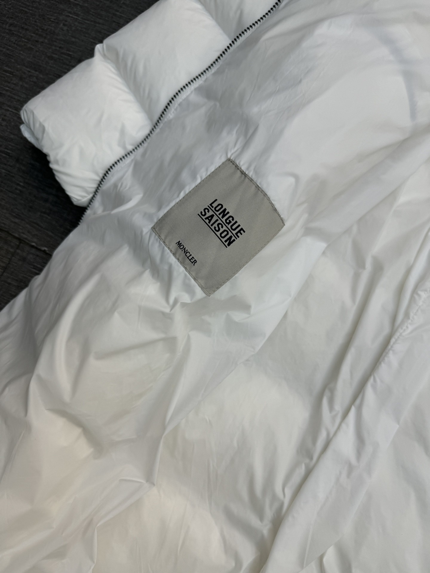 [MONCLER-몽클레어] 몽클레어 보에딕 여성 롱 패딩