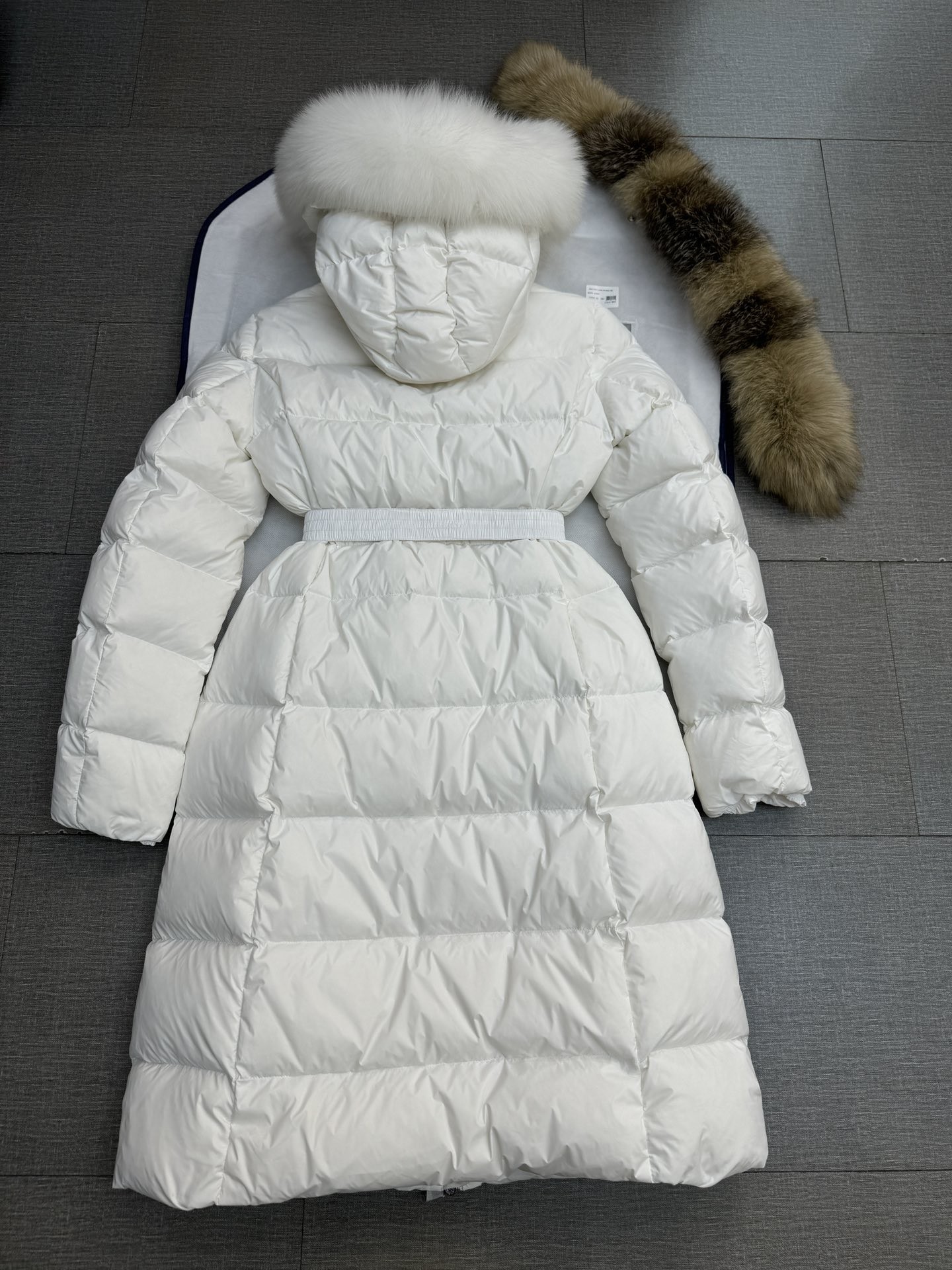 [MONCLER-몽클레어] 몽클레어 보에딕 여성 롱 패딩