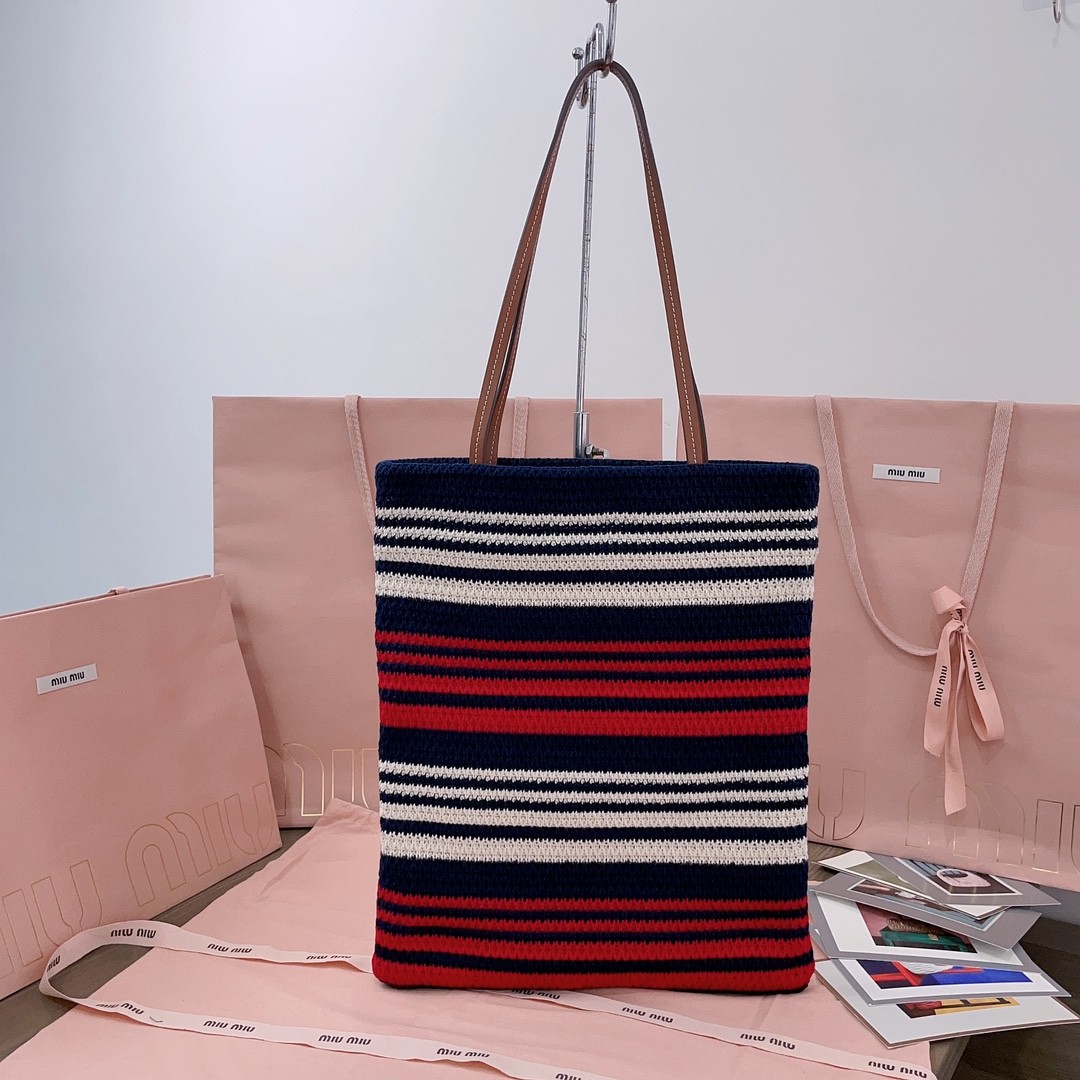 [MIU MIU-미우미우] 미우미우 라피아 우븐 토트 백