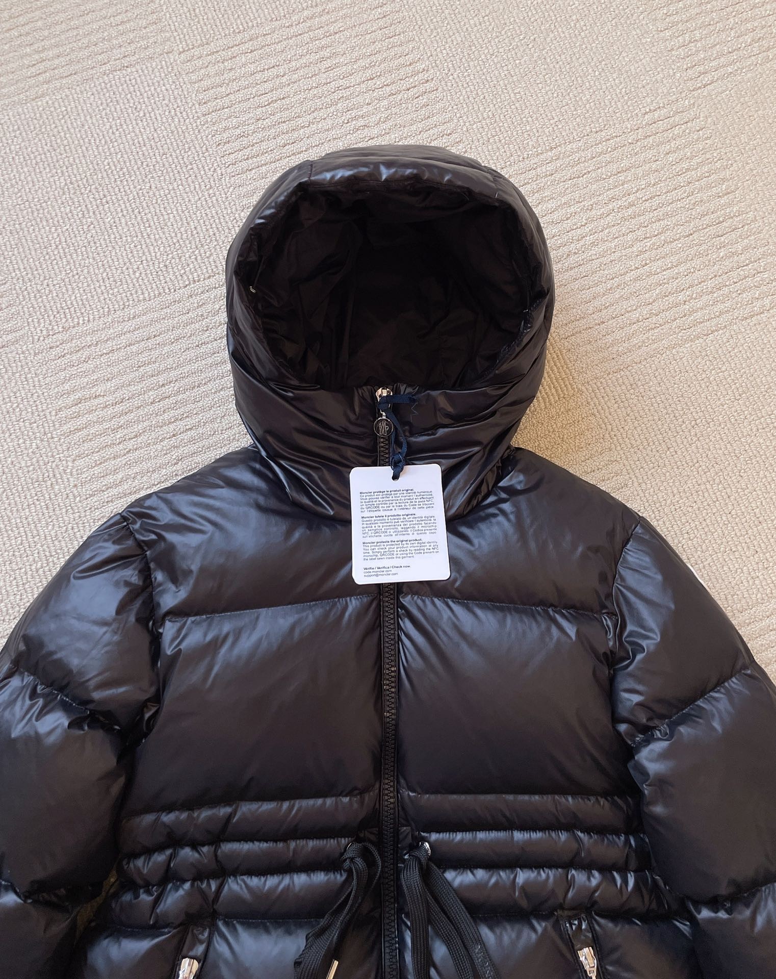 [MONCLER-몽클레어]  몽클레어 탈레브 여성 숏 패딩