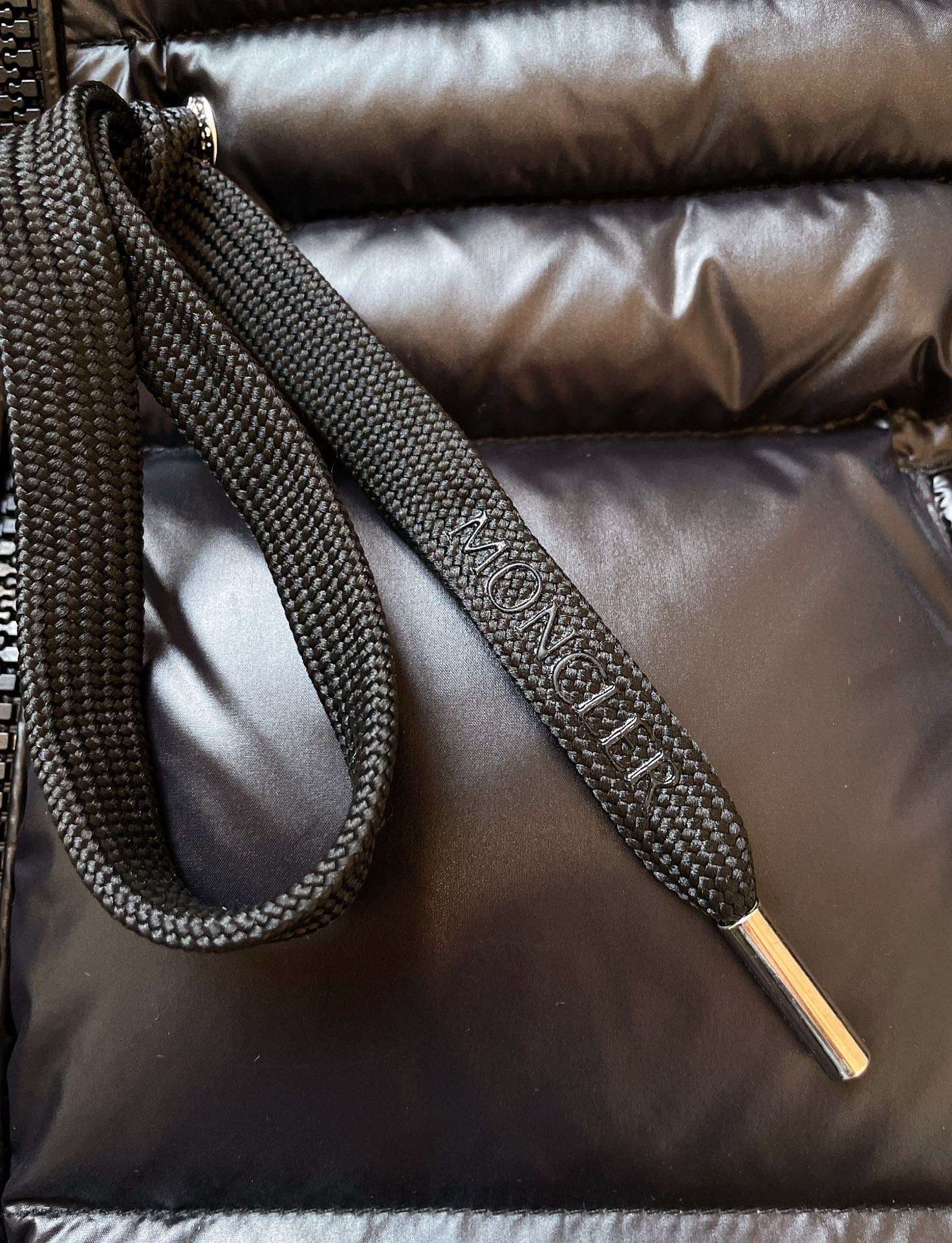 [MONCLER-몽클레어]  몽클레어 탈레브 여성 숏 패딩