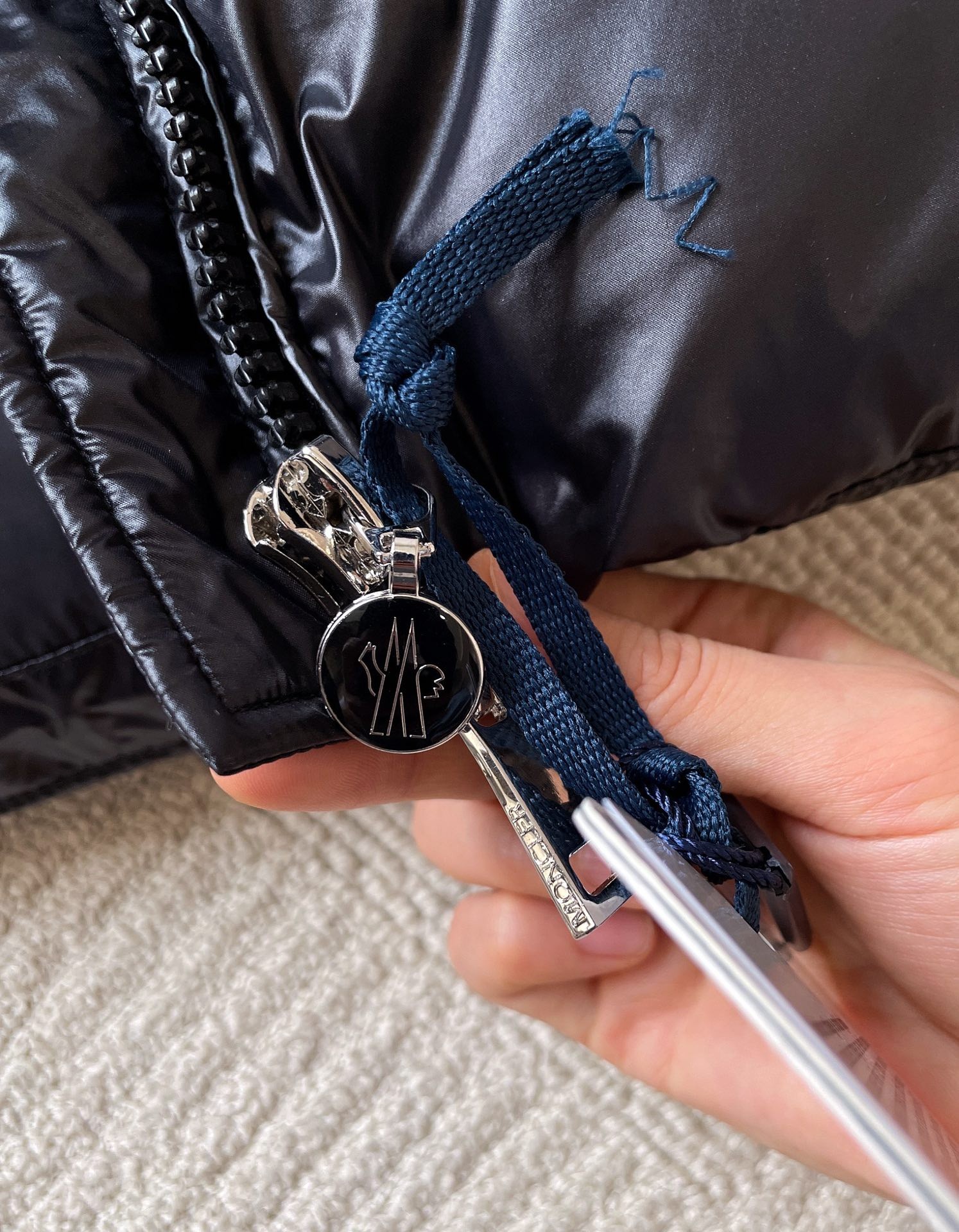 [MONCLER-몽클레어]  몽클레어 탈레브 여성 숏 패딩