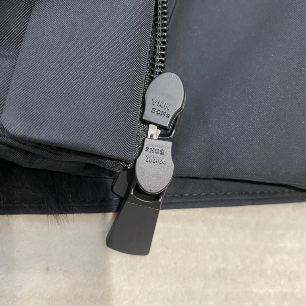 [MONCLER-몽클레어] 몽클레어 폭스퍼 패딩