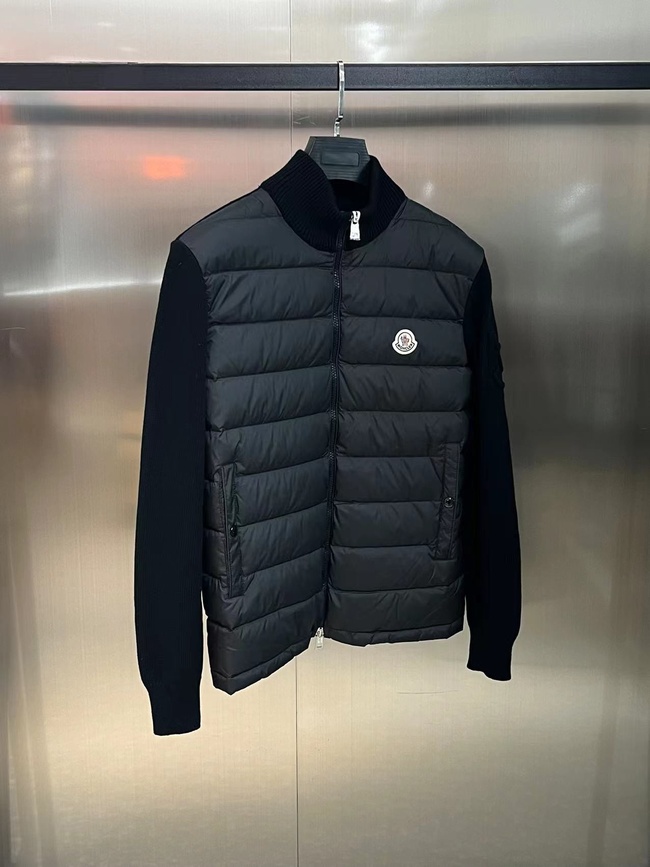 [MONCLER-몽클레어] 몽클레어 패딩 재킷