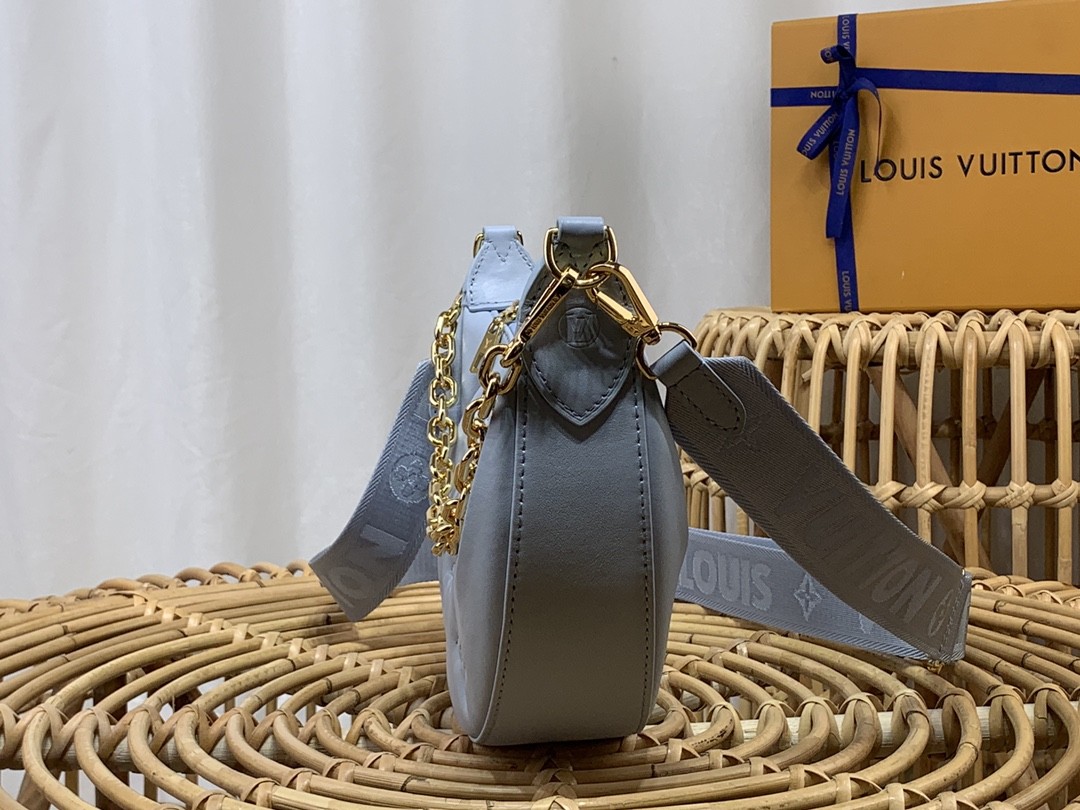 루이비통 LV Over The Moon 오버 더 문 숄더 백