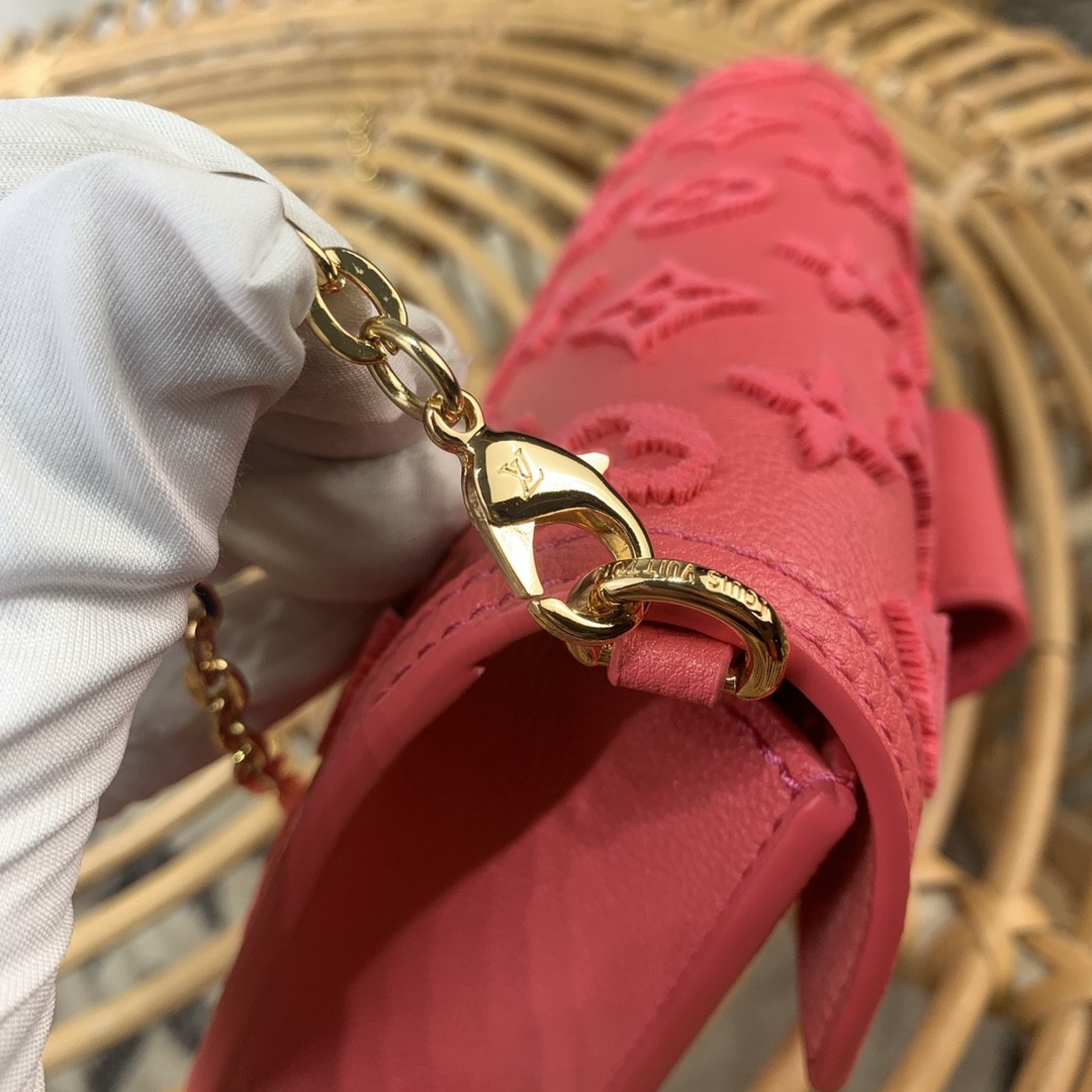 루이비통 LV DAUPHINE mini 도핀 미니 숄더 백