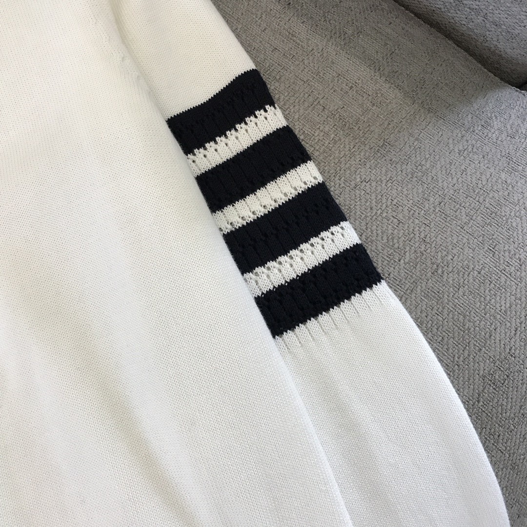 [TOM BROWNE -톰브라운 ] 톰브라운 헥터 인타르시아 가디건 여성