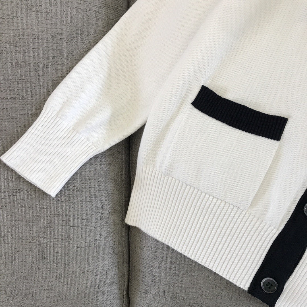 [TOM BROWNE -톰브라운 ] 톰브라운 헥터 인타르시아 가디건 여성