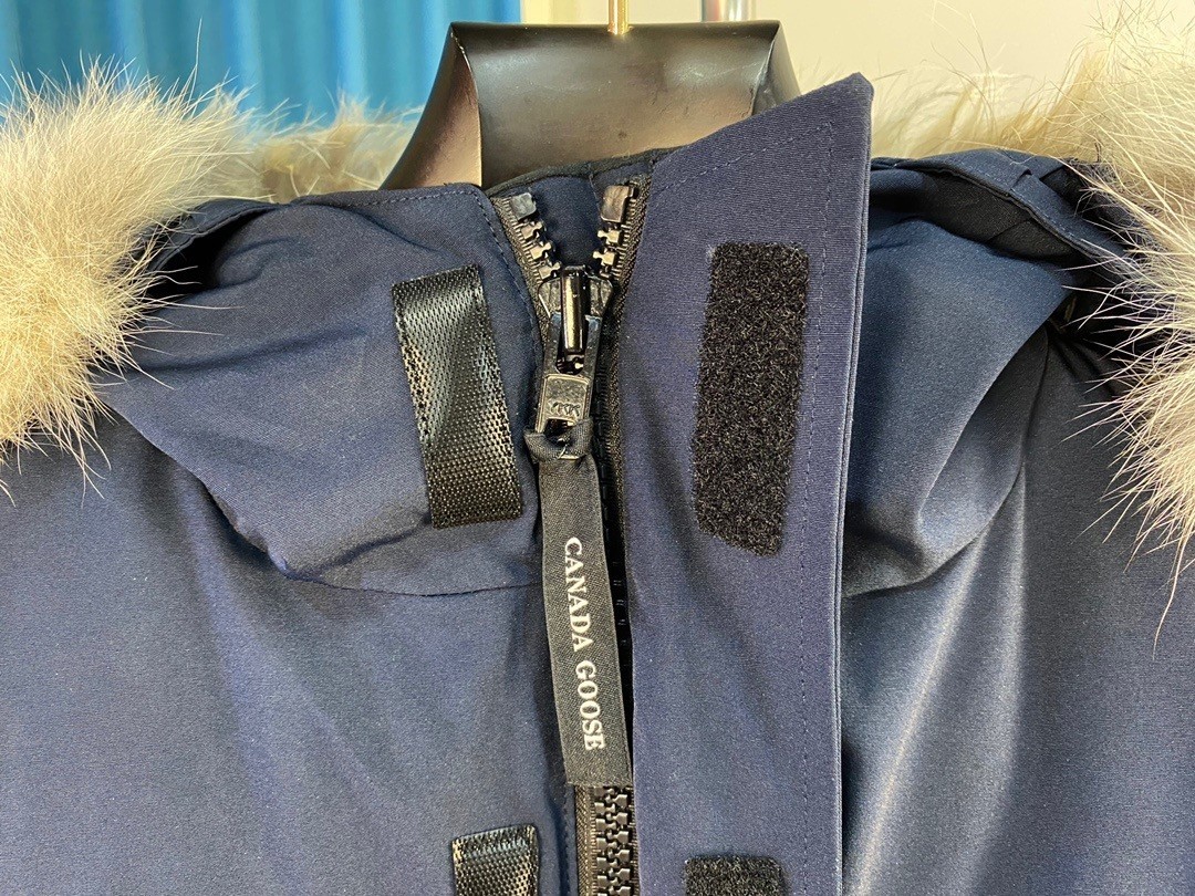 [Canada Goose-캐나다구스] 캐나다구스 익스페디션 패딩