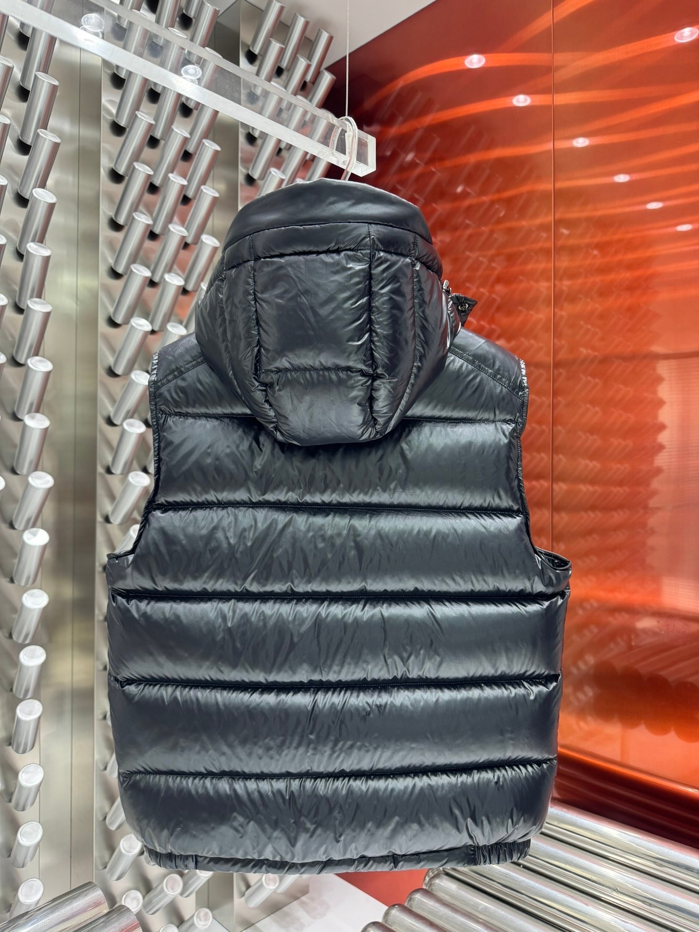 [MONCLER-몽클레어] 몽클레어 보르메스 패딩 조끼