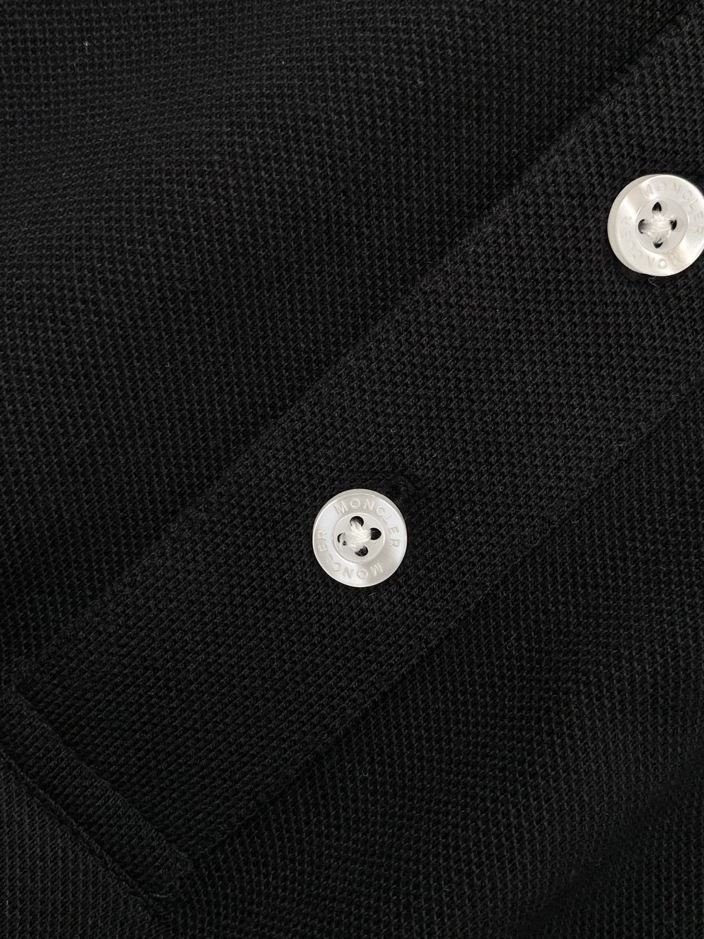 [MONCLER-몽클레어] 몽클레어 카라  반팔티