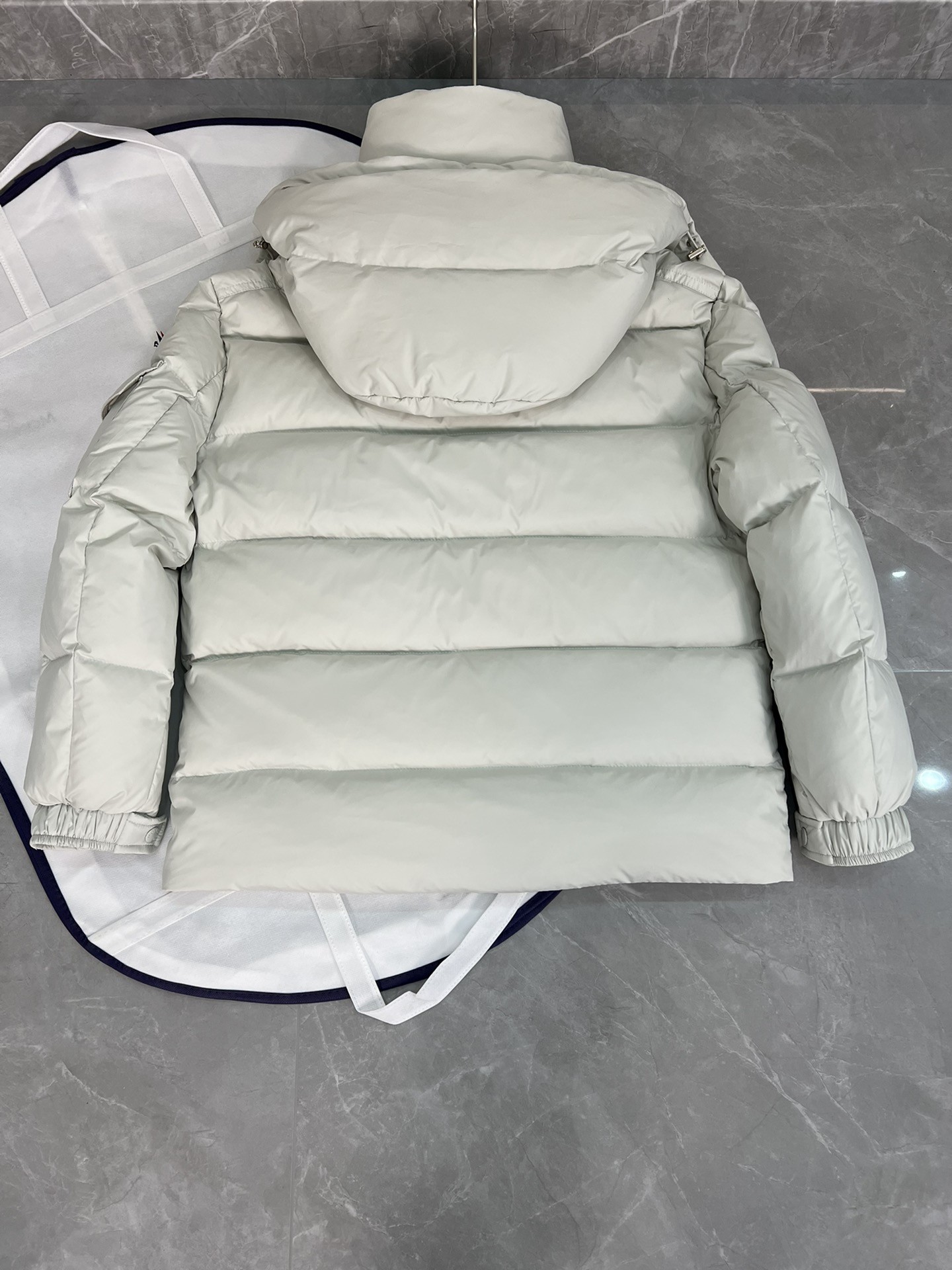 [MONCLER-몽클레어] 몽클레어 마야 패딩