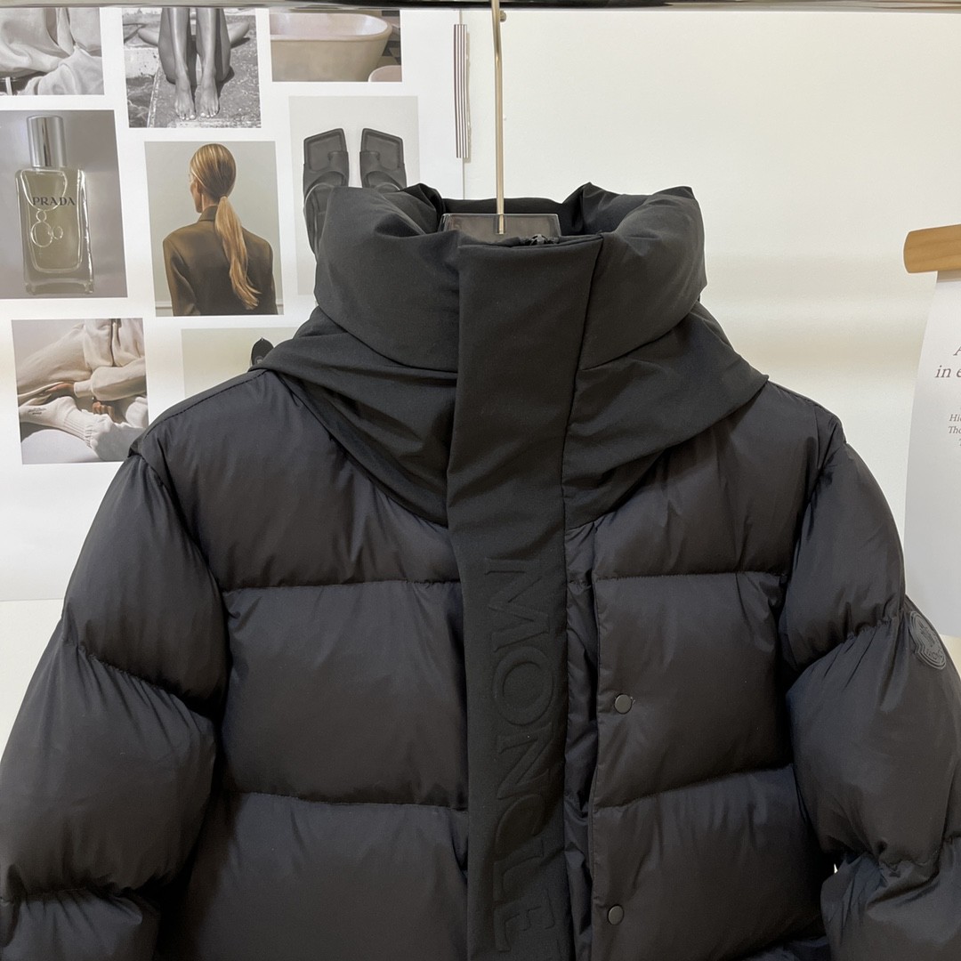 [MONCLER-몽클레어] 몽클레어 마데이라 다운 패딩