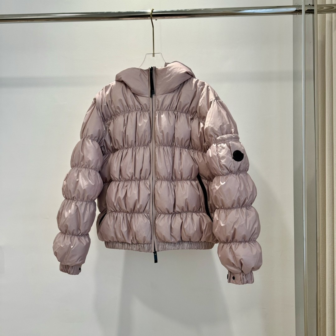 [MONCLER-몽클레어] 몽클레어 메돈테 여성 숏 패딩