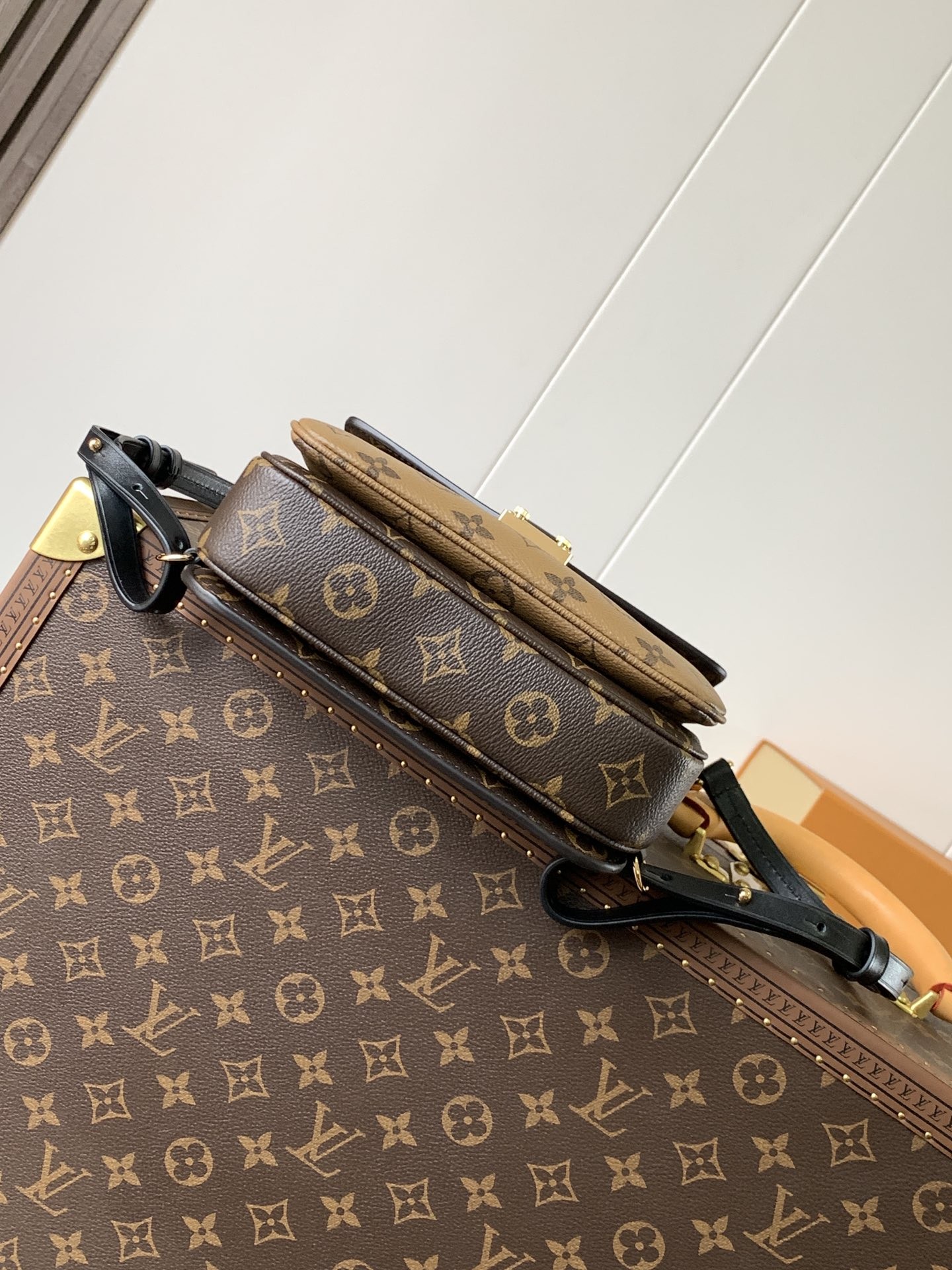 [LOUIS VUITTON-루이비통] 루이비통 포쉐트 메티스백 M11941