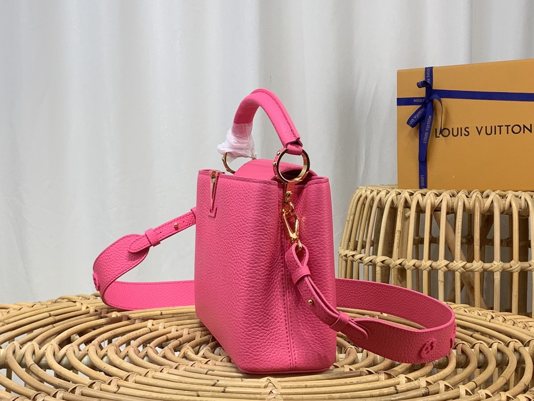 루이비통 LV CAPUCINES BB 카푸신 BB 토트 백