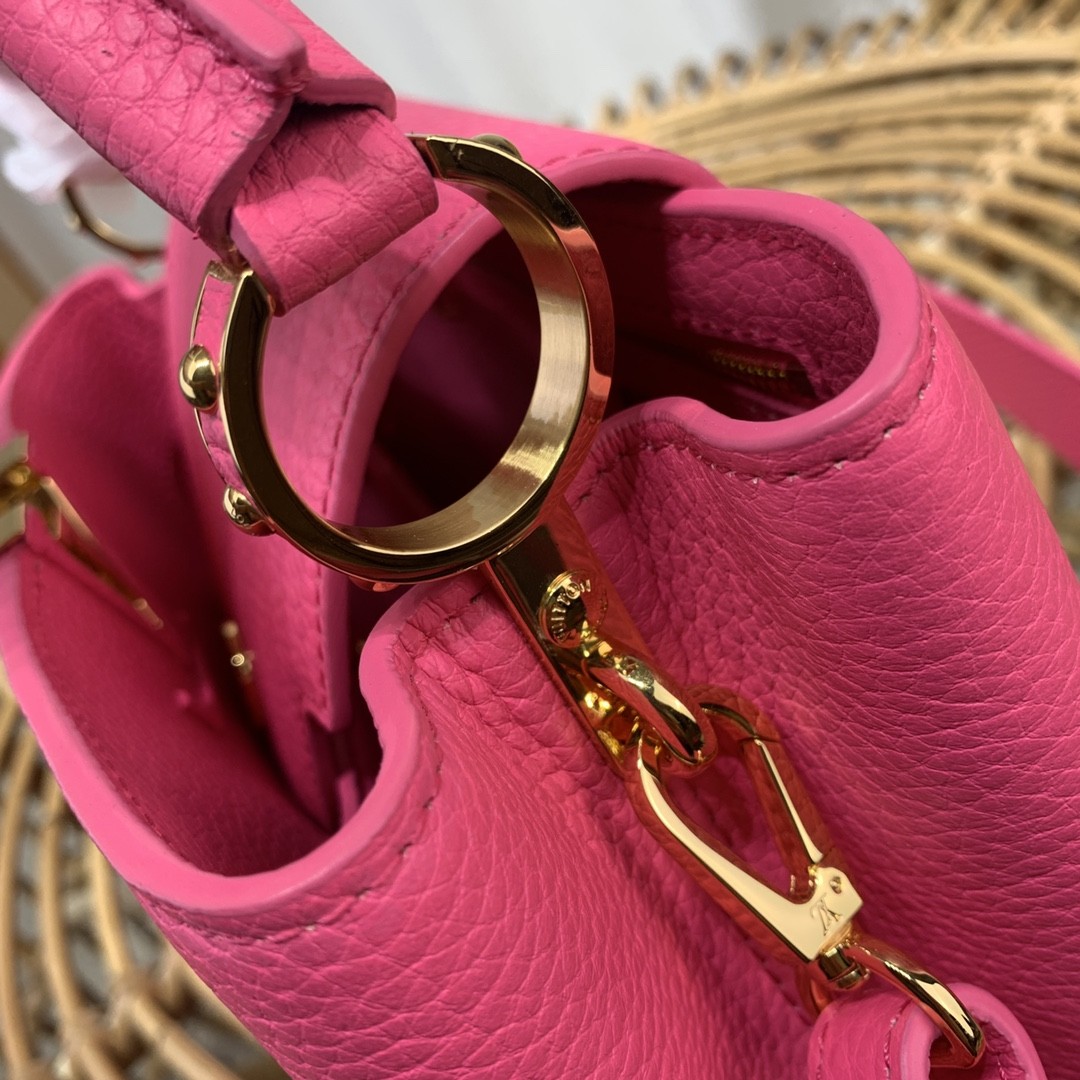 루이비통 LV CAPUCINES BB 카푸신 BB 토트 백