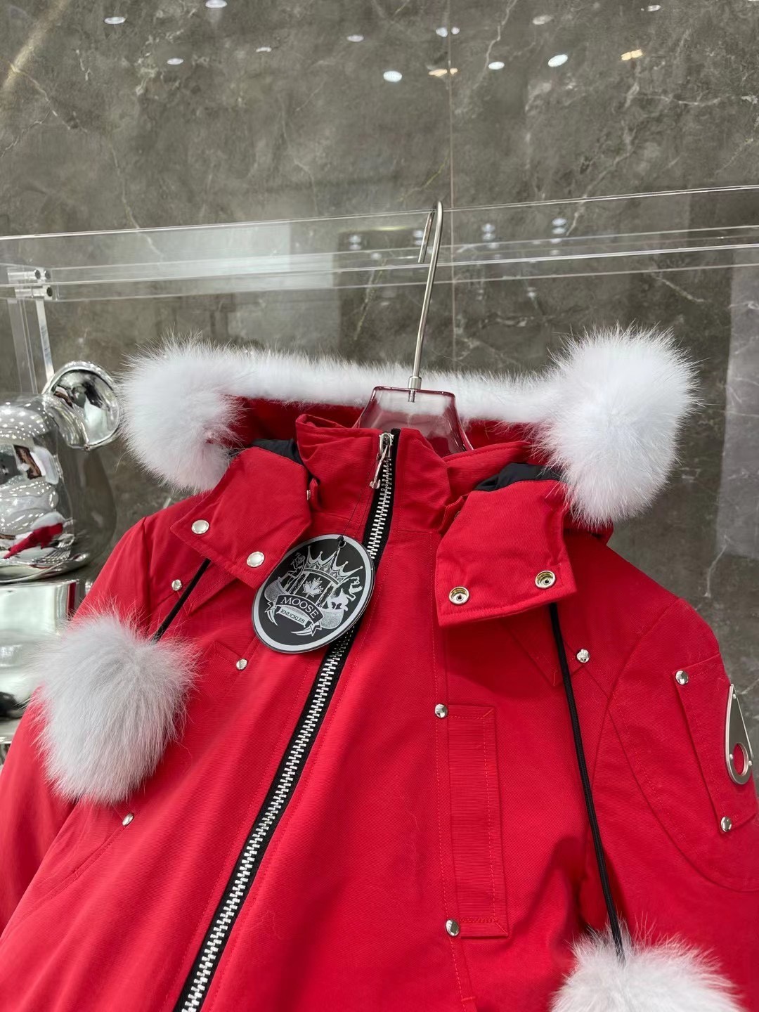 [Moose knuckles -무스너클 ] 무스너클 내추럴 봄버 패딩 재킷