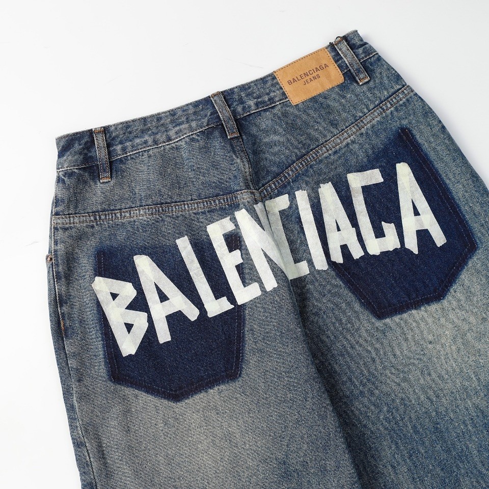 [BALENCIAGA-발렌시아가] 발렌시아가 틴 브러쉬 레귤러 카펜터 데님 팬츠
