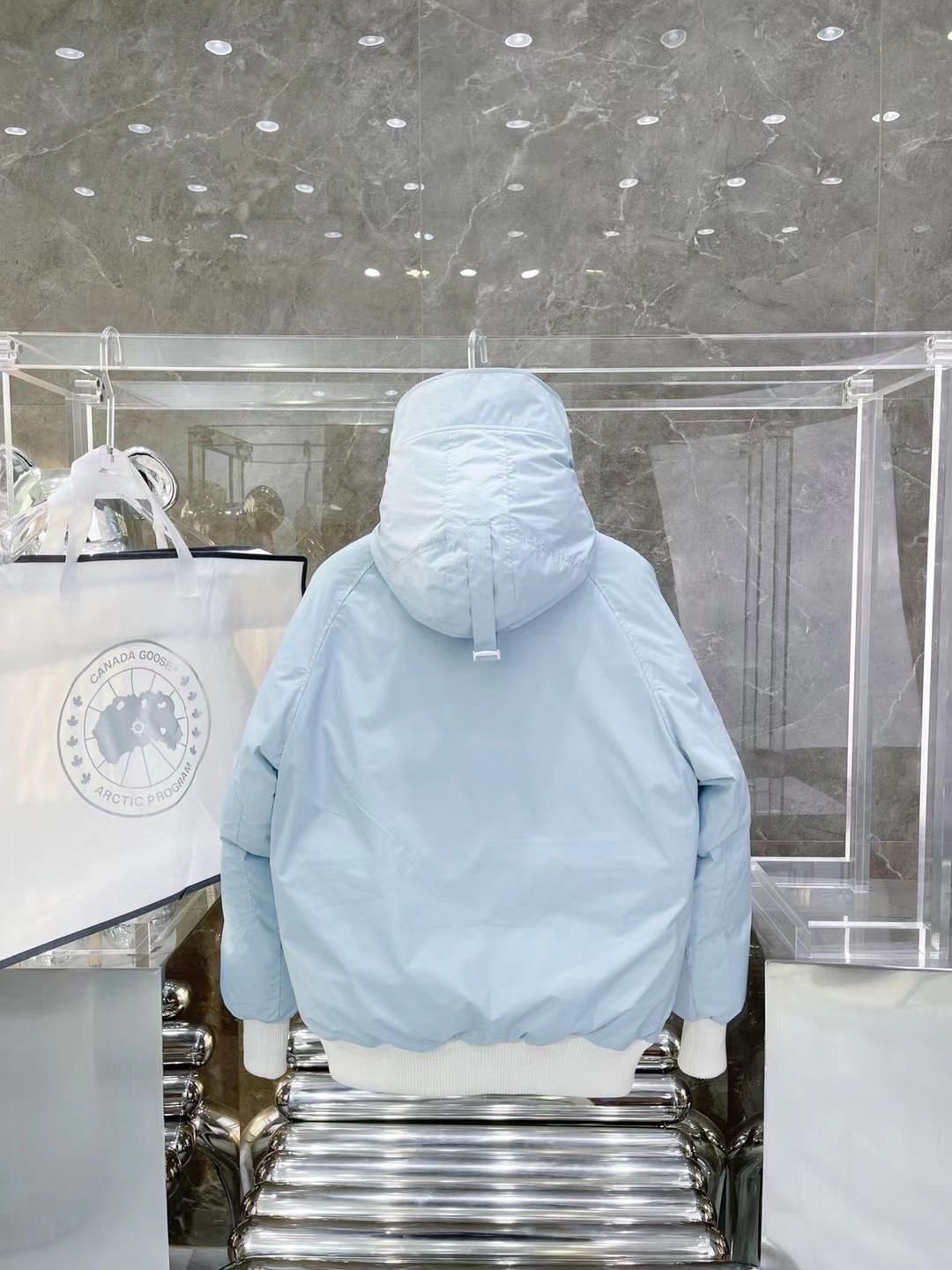 [Canada Goose-캐나다구스] 캐나다구스 칠리왁 구스 다운 패딩