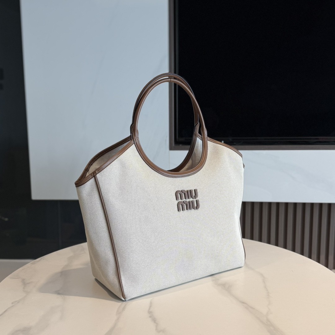 [MIU MIU-미우미우] 미우미우 아이비 토트백