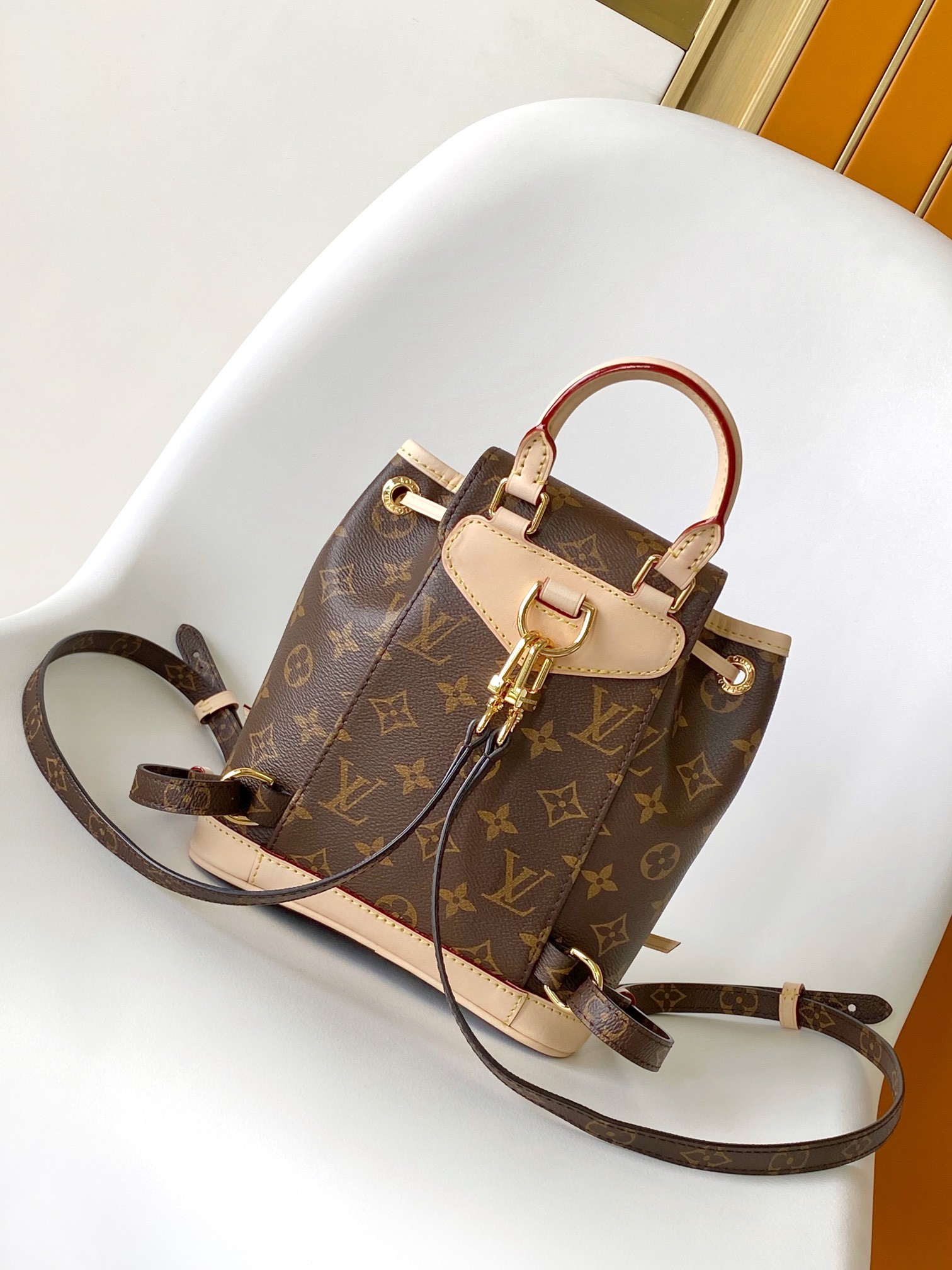 [LOUIS VUITTON-루이비통] 루이비통 몽수리 미니 M11199
