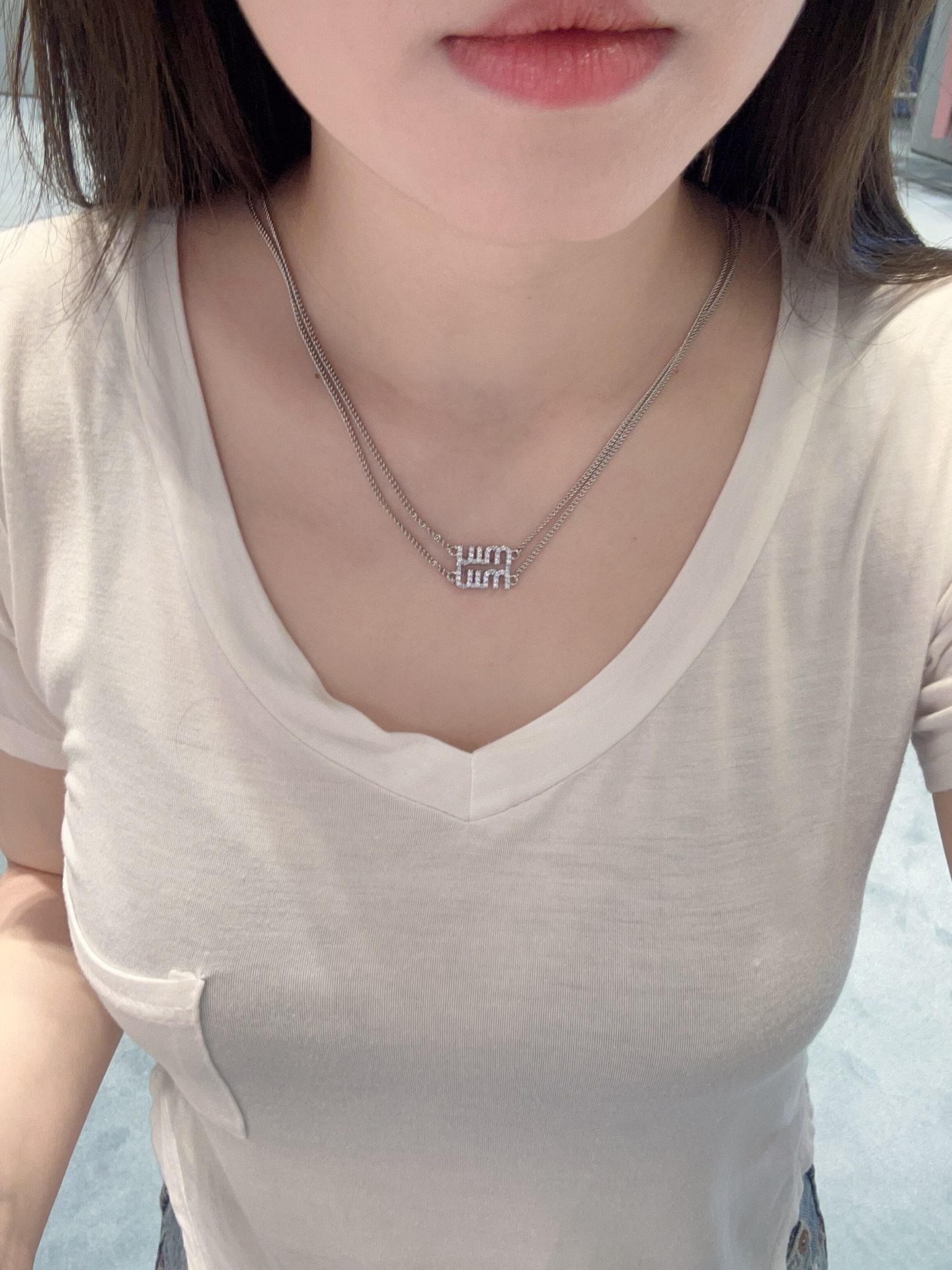 [MIU MIU-미우미우] 미우미우 로고  크리스탈  네크리스 목걸이