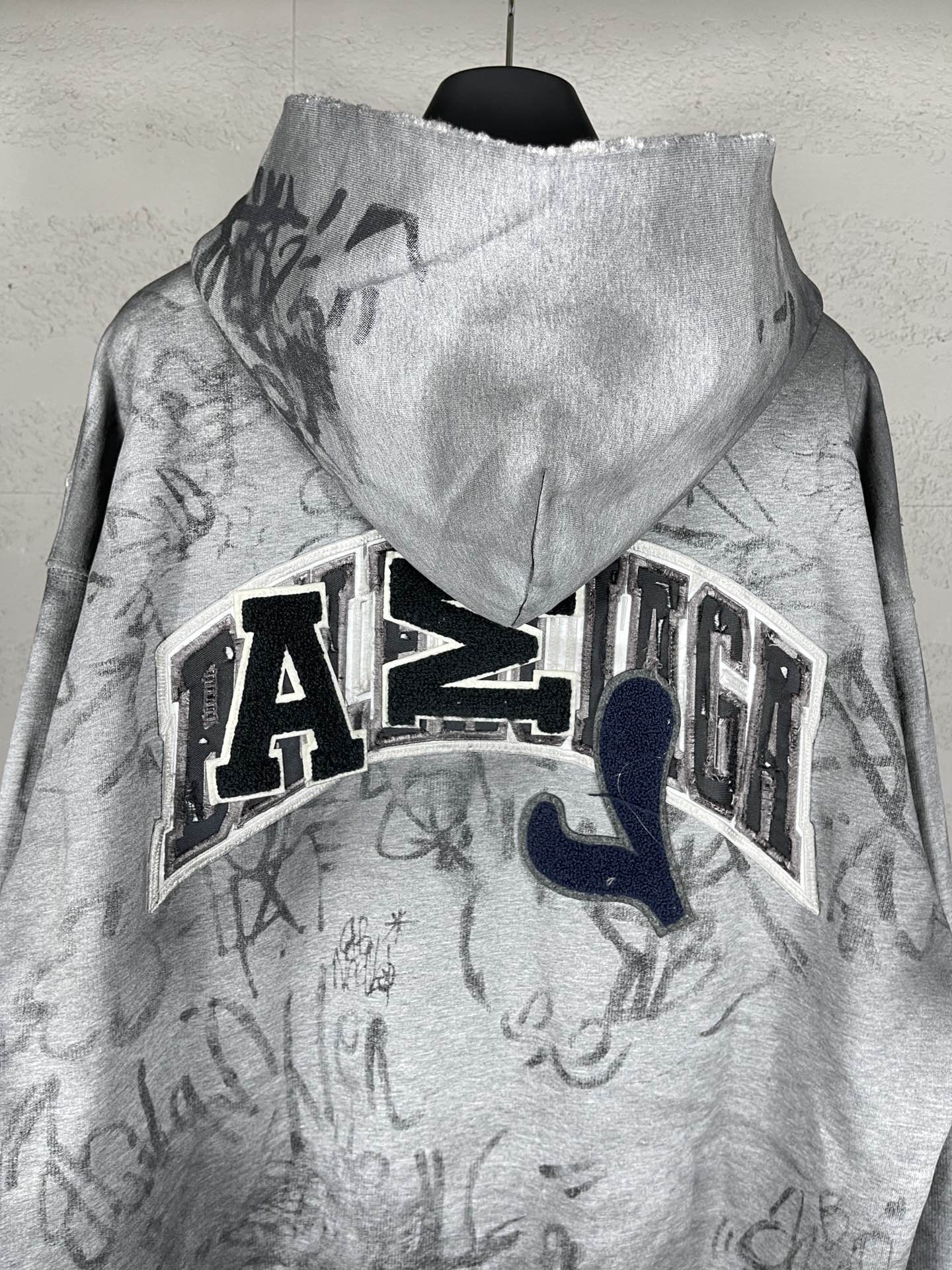 [BALENCIAGA-발렌시아가  ] 발렌시아가 스케이터 후드집업 그레이