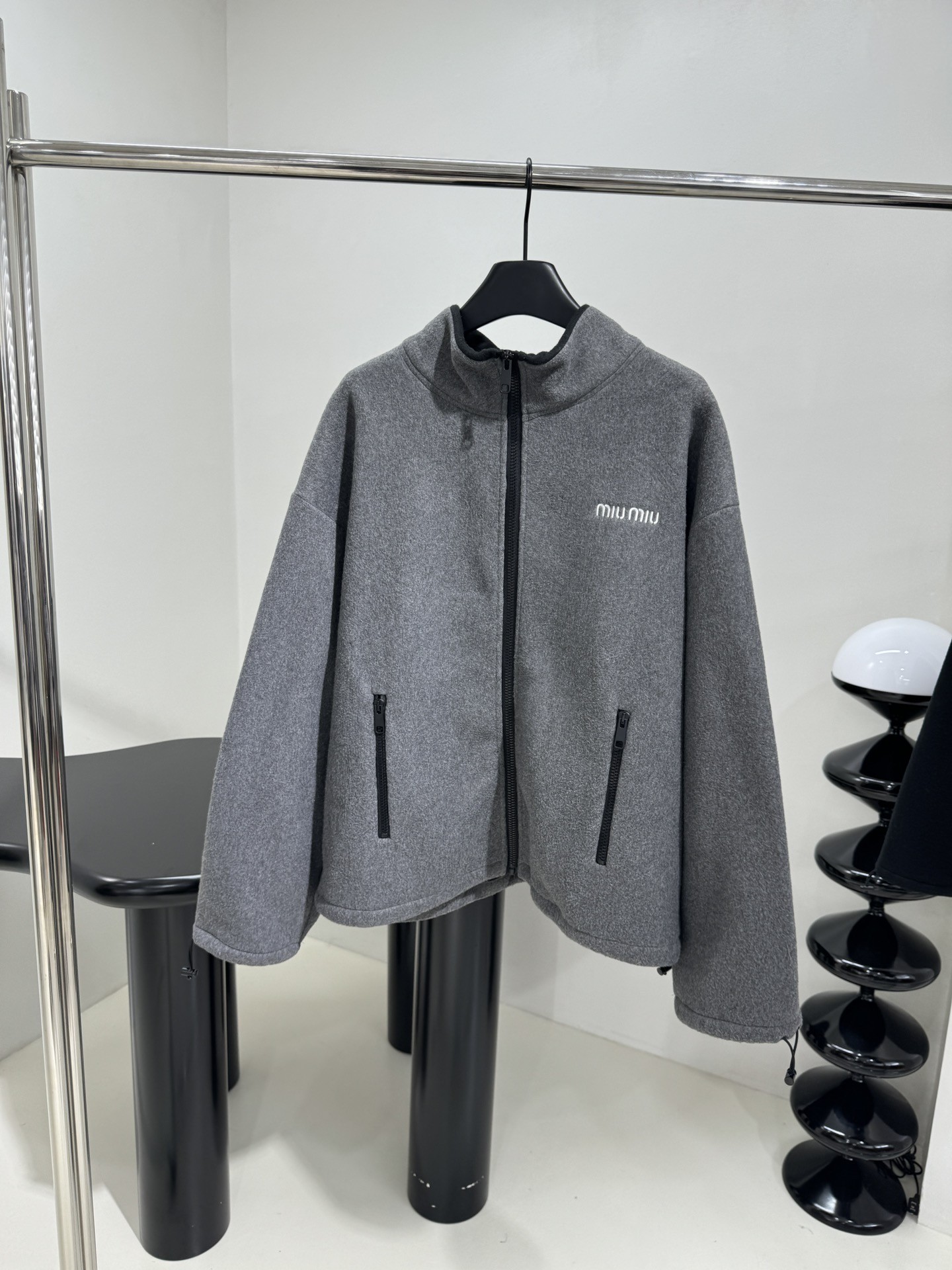 [MIUMIU-미우미우] 미우미우 신상 기모 운동복