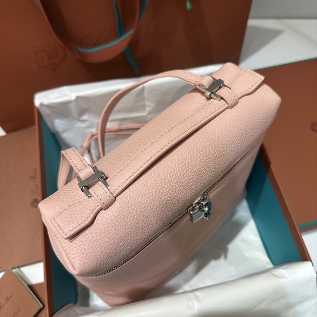 로로피아나 백팩 엑스트라 포켓