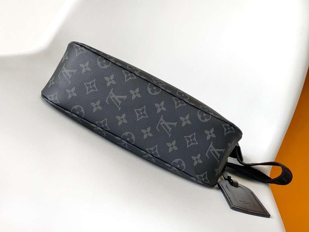 [LOUIS VUITTON-루이비통] 루이비통 포쉐트 악세수아 XL 이클립스 M11741