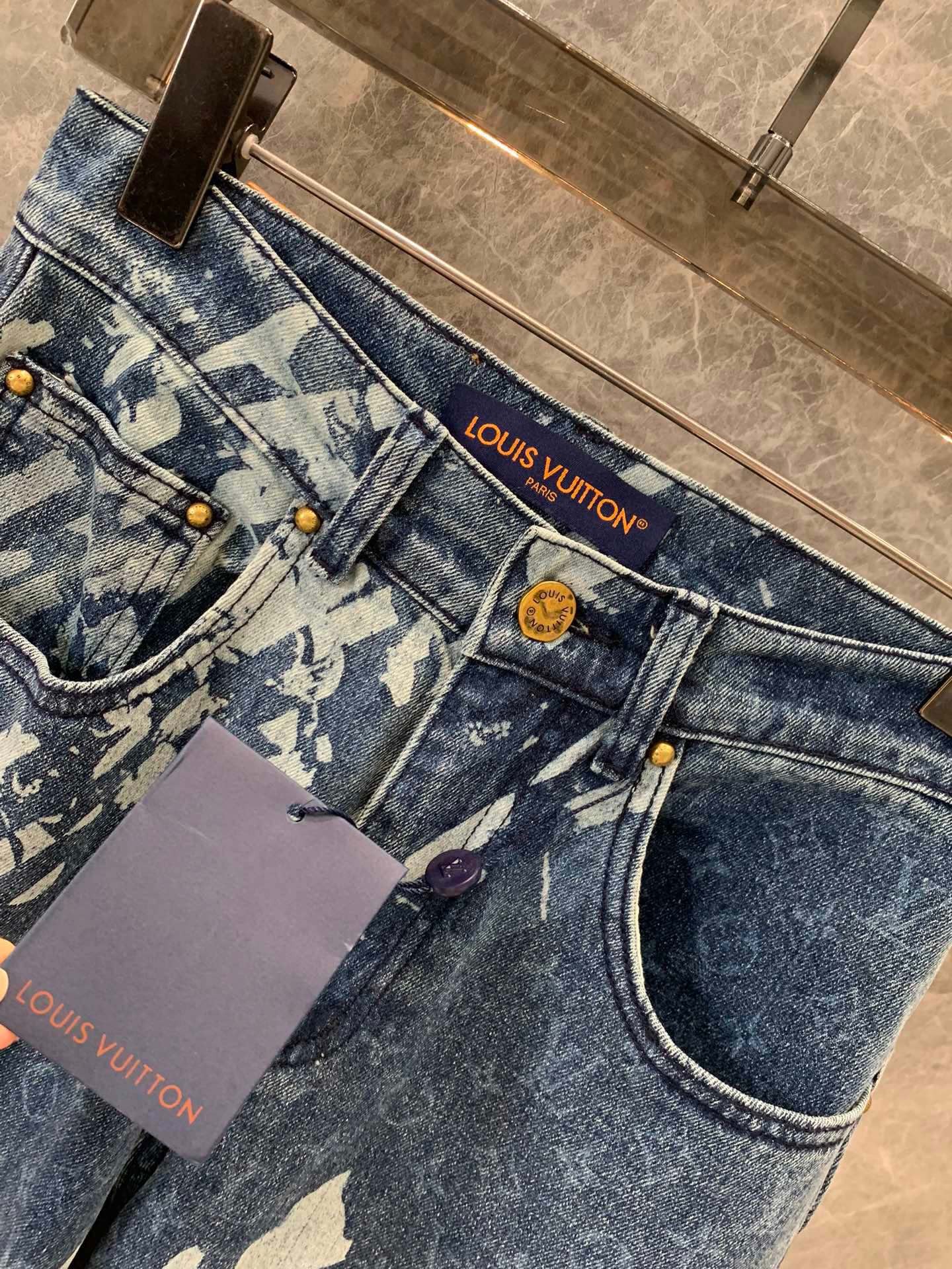 [LOUIS VUITTON-루이비통] 루이비통 여성용 블루 로고 캐쥬얼 청바지