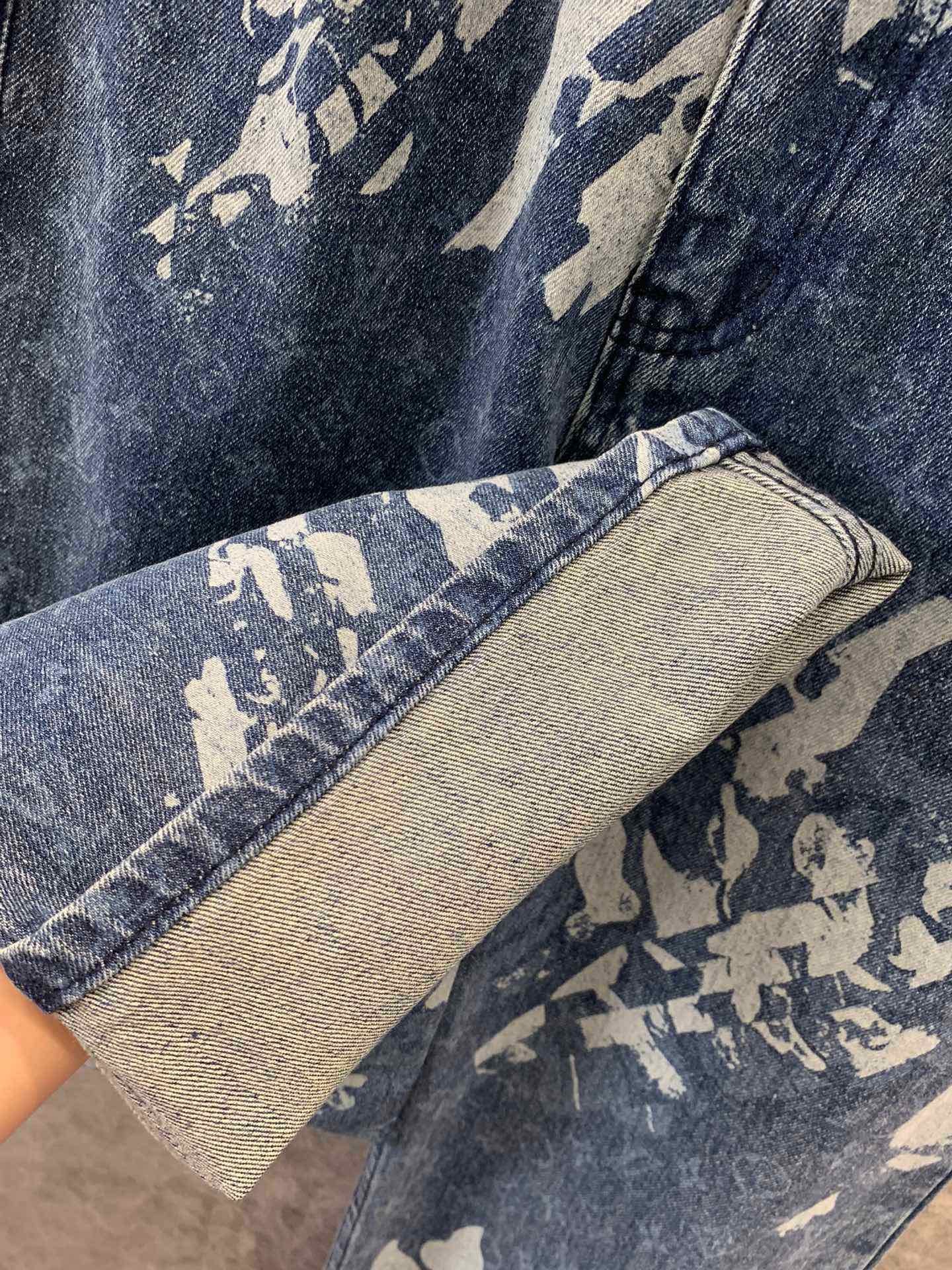 [LOUIS VUITTON-루이비통] 루이비통 여성용 블루 로고 캐쥬얼 청바지