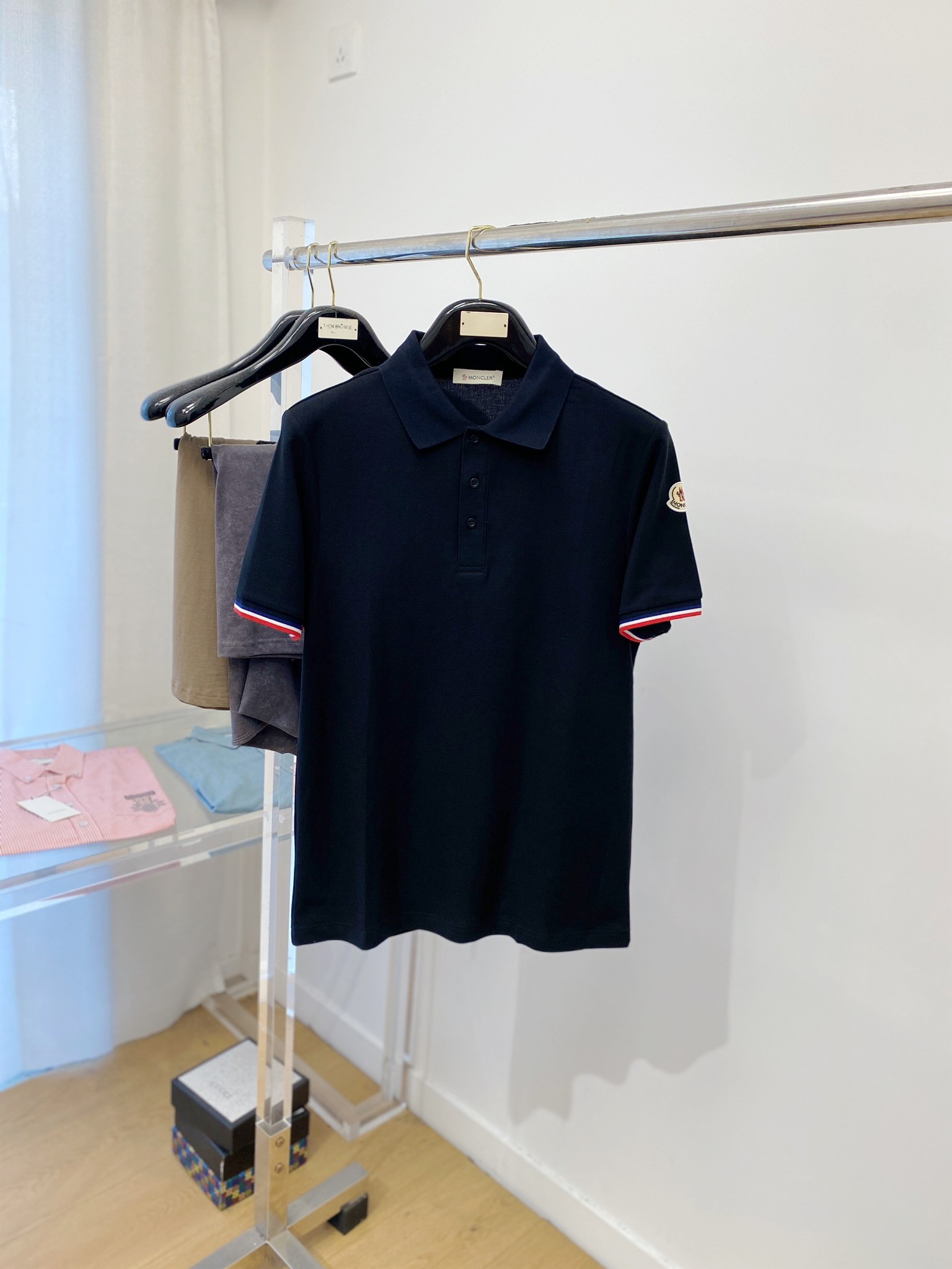 [MONCLER-몽클레어] 몽클레어 로고 패치 피케 셔츠