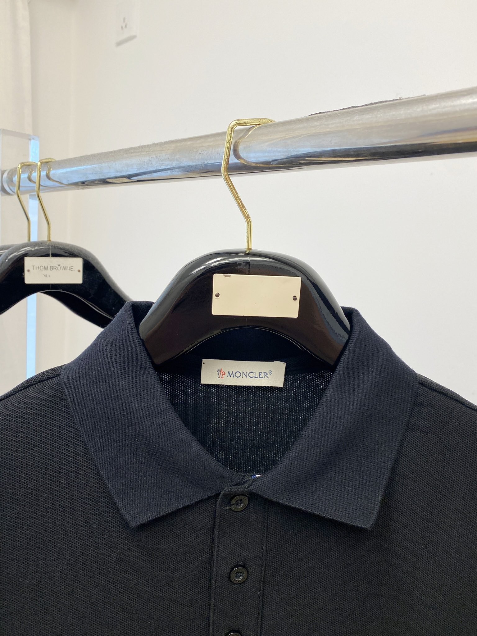 [MONCLER-몽클레어] 몽클레어 로고 패치 피케 셔츠