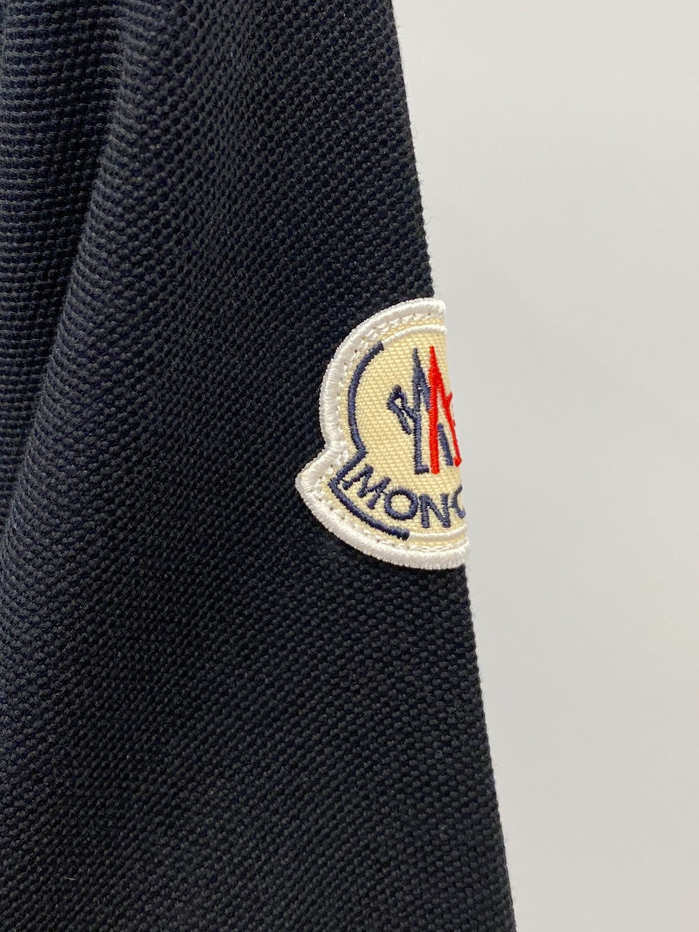 [MONCLER-몽클레어] 몽클레어 로고 패치 피케 셔츠