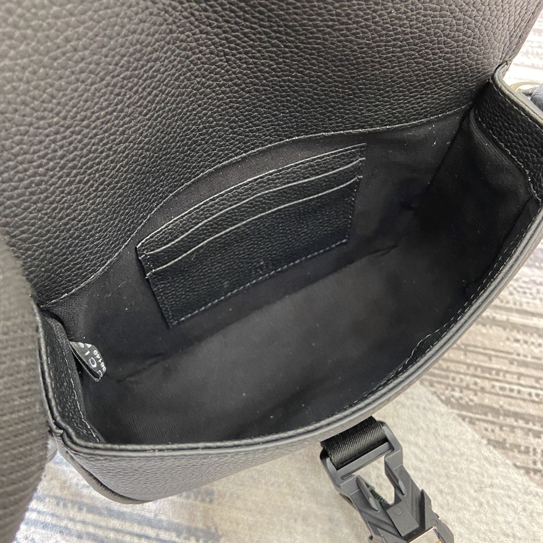 [GUCCI-구찌] 구찌 레더 모노그램  숄더백