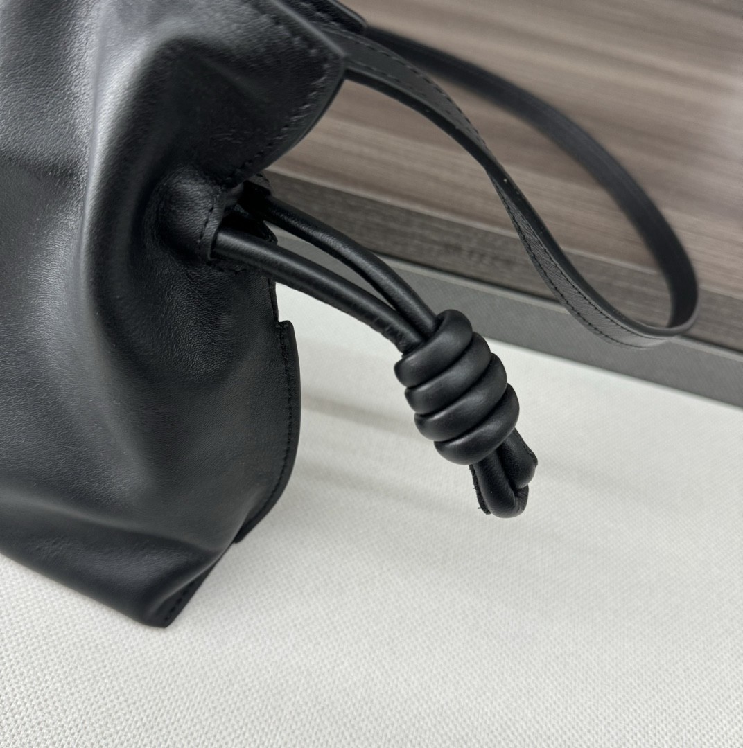 [LOEWE-로에베] 로에베 플라멩코  클러치 토트백