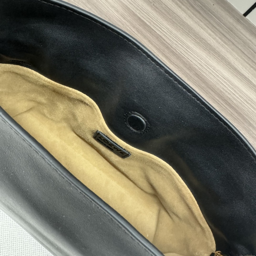 [LOEWE-로에베] 로에베 플라멩코  클러치 토트백