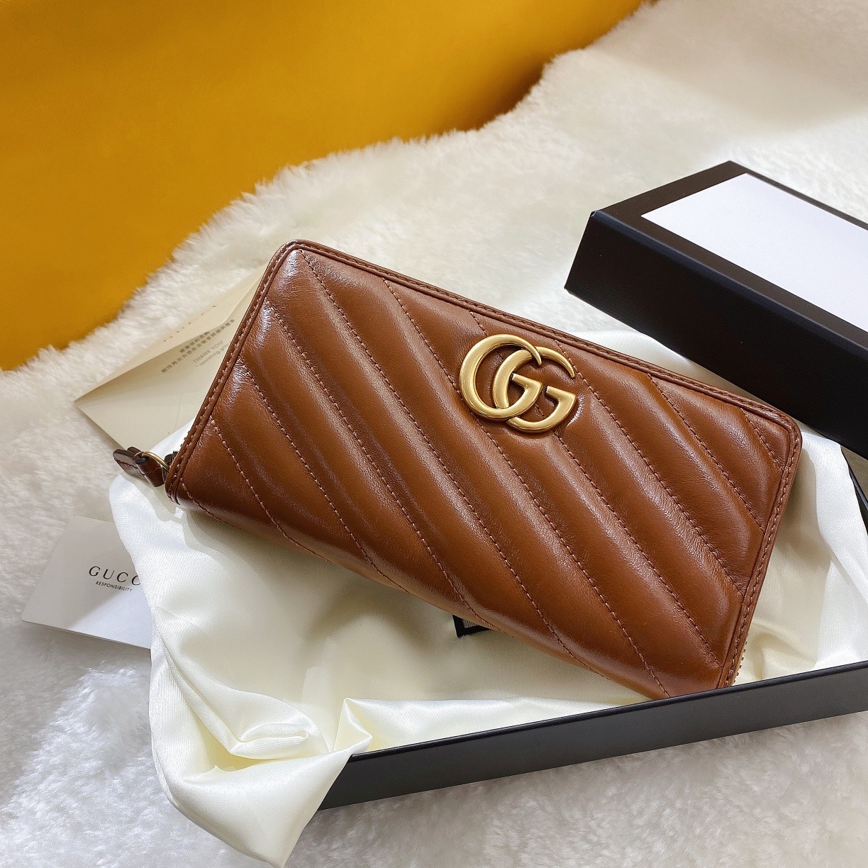 [GUCCI-구찌] 구찌 GG 마몬트 지퍼 장 지갑