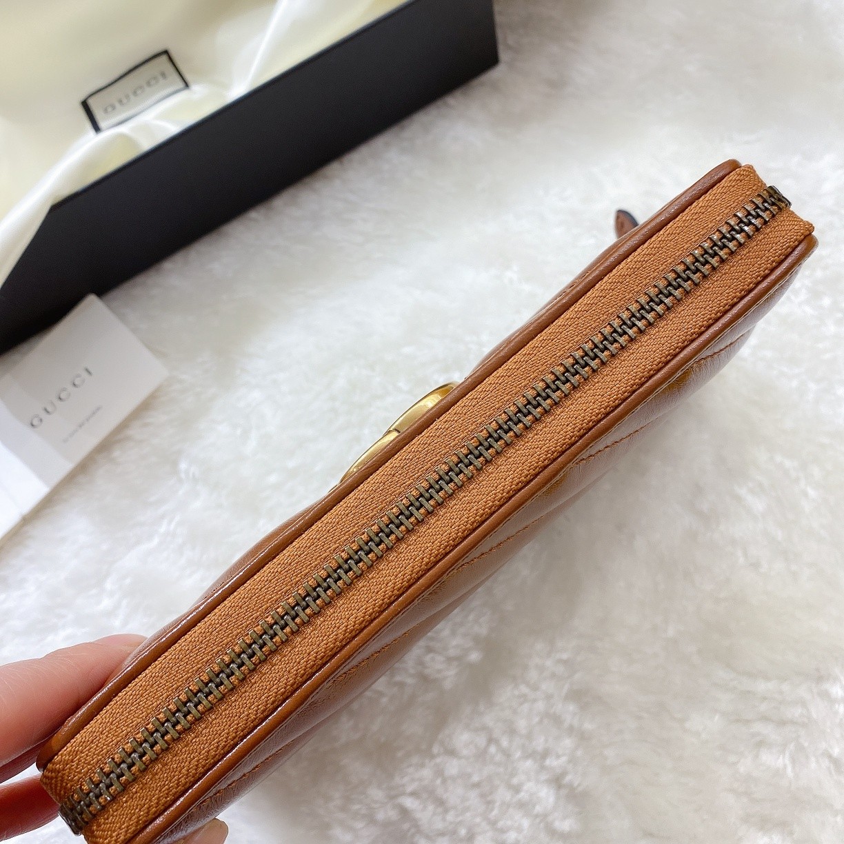 [GUCCI-구찌] 구찌 GG 마몬트 지퍼 장 지갑