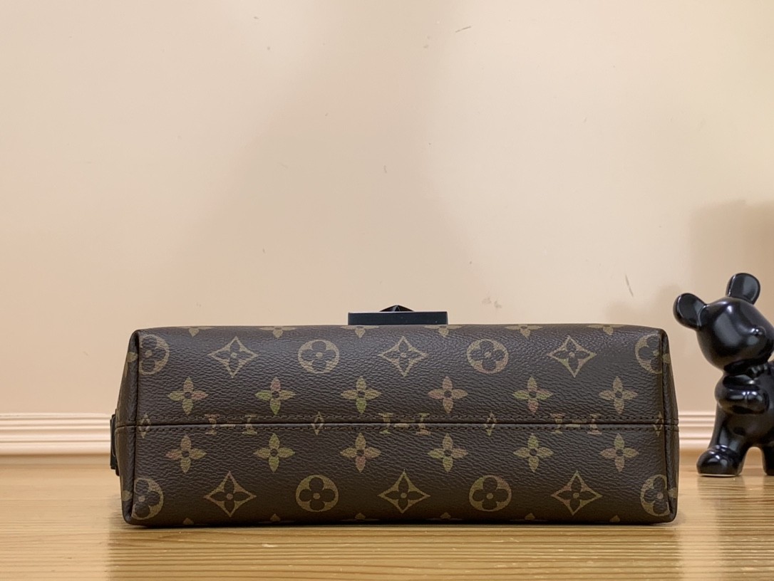 [LOUIS VUITTON-루이비통] 루이비통 S 케이프 메신저 크로스백