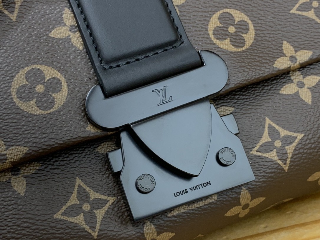 [LOUIS VUITTON-루이비통] 루이비통 S 케이프 메신저 크로스백