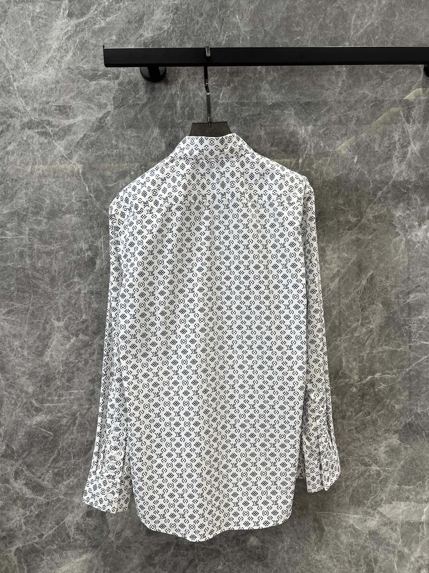 [LOUIS VUITTON-루이비통] 루이비통 풀 모노그램  셔츠