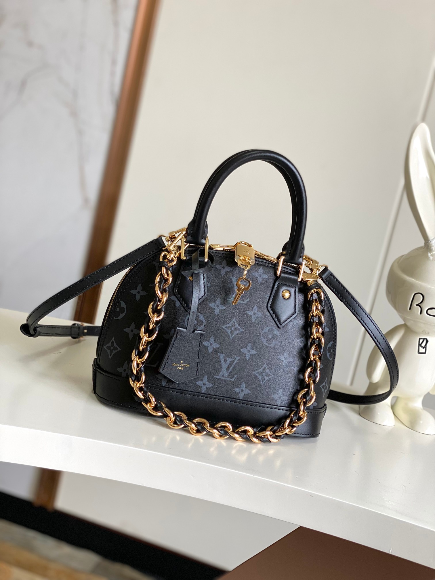 [LOUIS VUITTON-루이비통] 루이비통 알바BB M12289 블랙